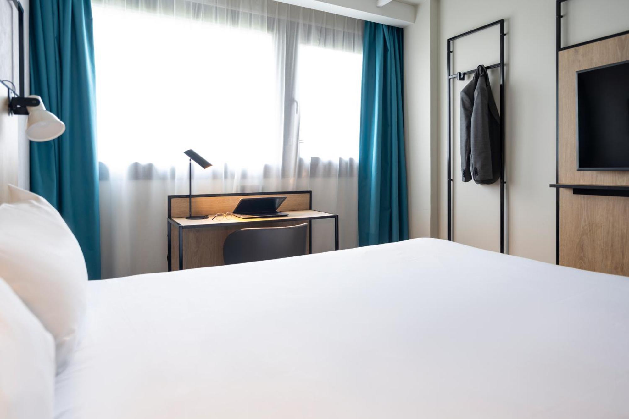 Hotel ibis Paris Gare de Lyon Diderot Exterior foto