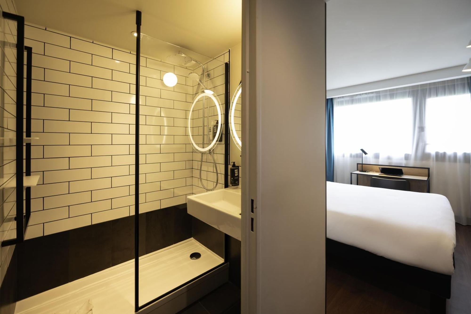 Hotel ibis Paris Gare de Lyon Diderot Exterior foto