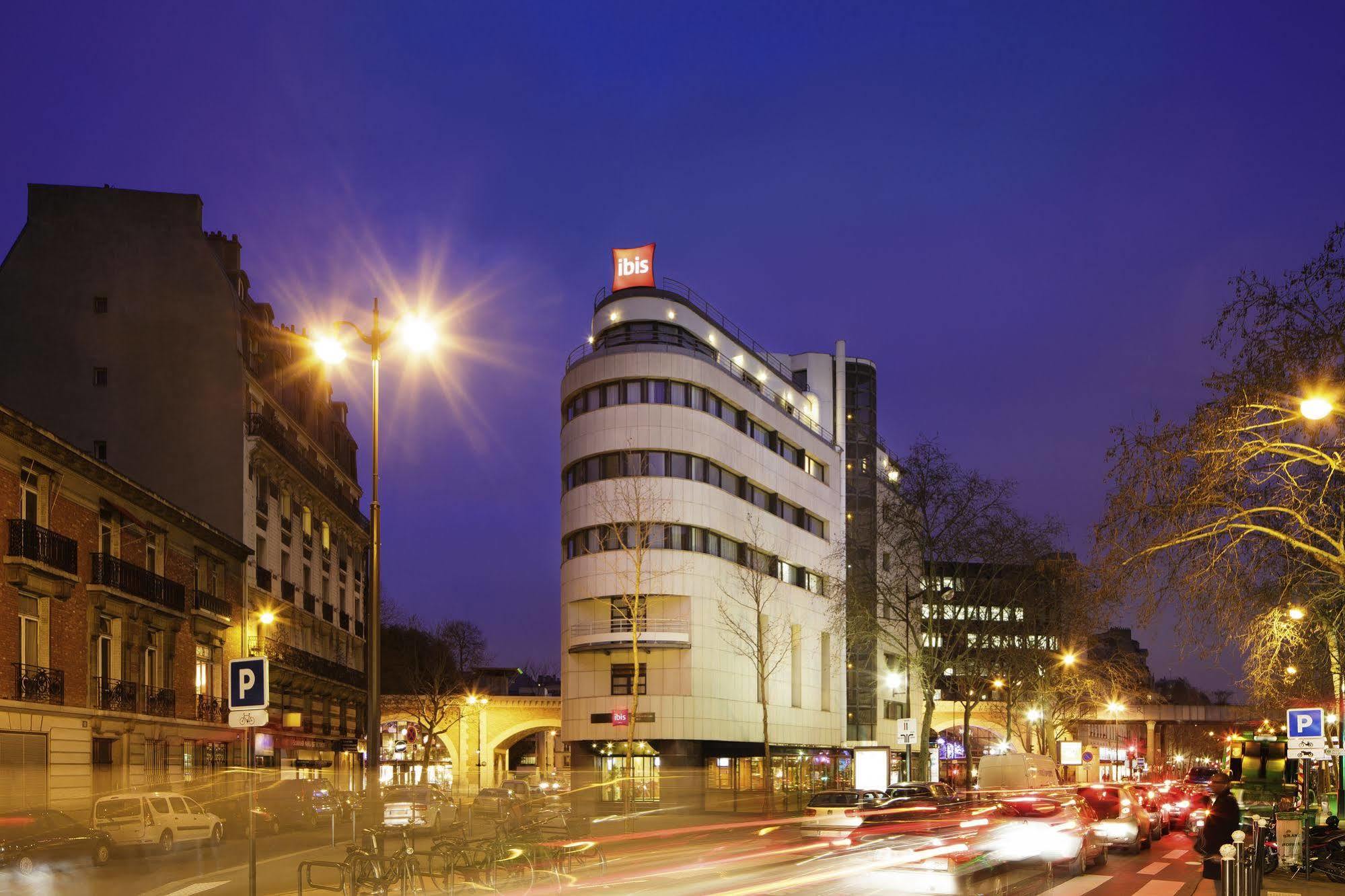 Hotel ibis Paris Gare de Lyon Diderot Exterior foto
